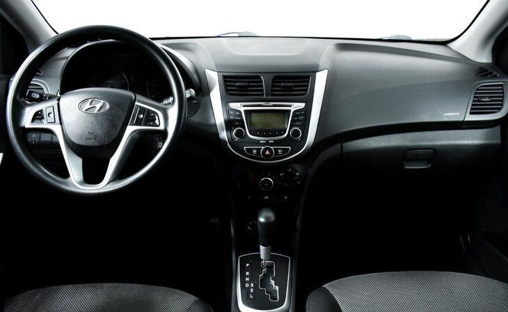 Hyundai Solaris - Фото 6