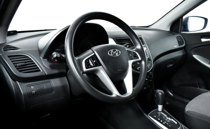 Hyundai Solaris - Фото 7