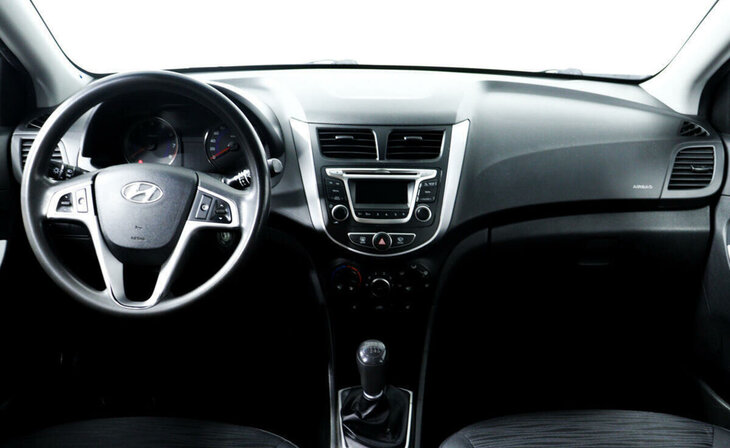 Hyundai Solaris - Фото 7