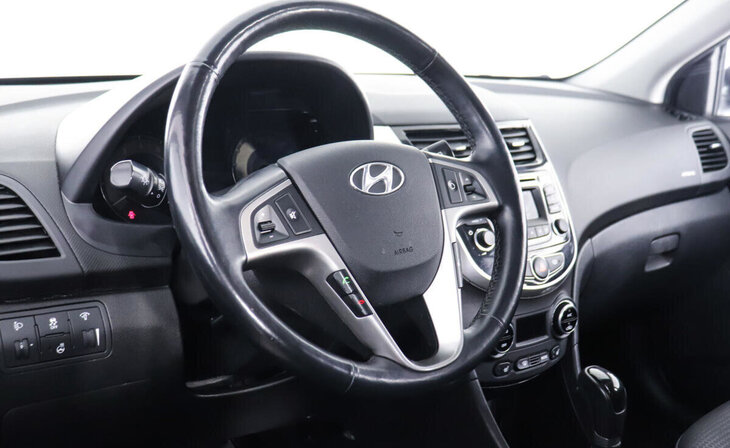 Hyundai Solaris - Фото 6