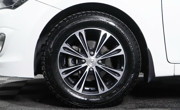 Hyundai Solaris - Фото 8