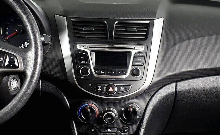 Hyundai Solaris - Фото 9