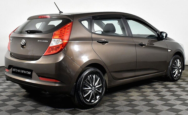 Hyundai Solaris - Фото 2