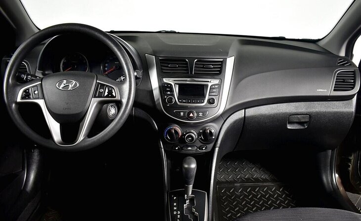 Hyundai Solaris - Фото 7