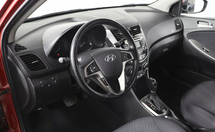 Hyundai Solaris - Фото 6