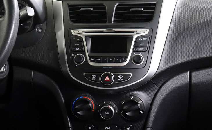 Hyundai Solaris - Фото 11