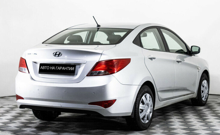 Hyundai Solaris - Фото 4