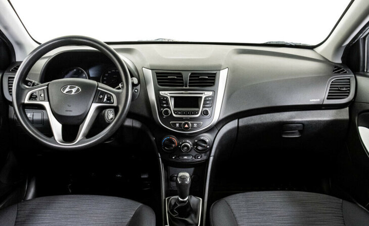 Hyundai Solaris - Фото 7