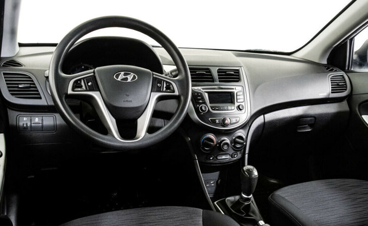 Hyundai Solaris - Фото 8