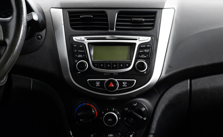 Hyundai Solaris - Фото 7