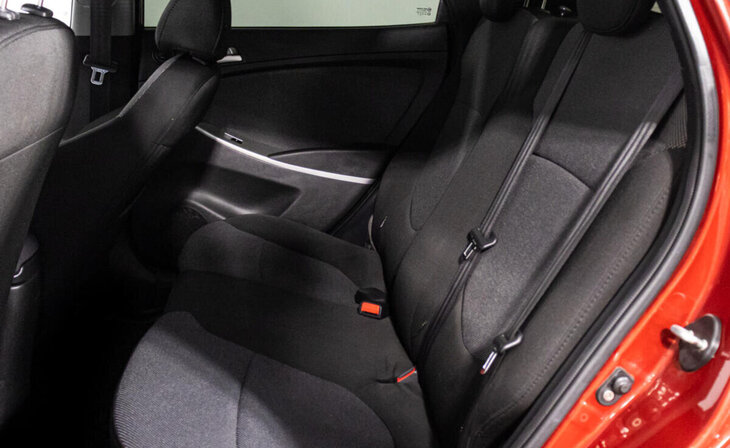 Hyundai Solaris - Фото 8