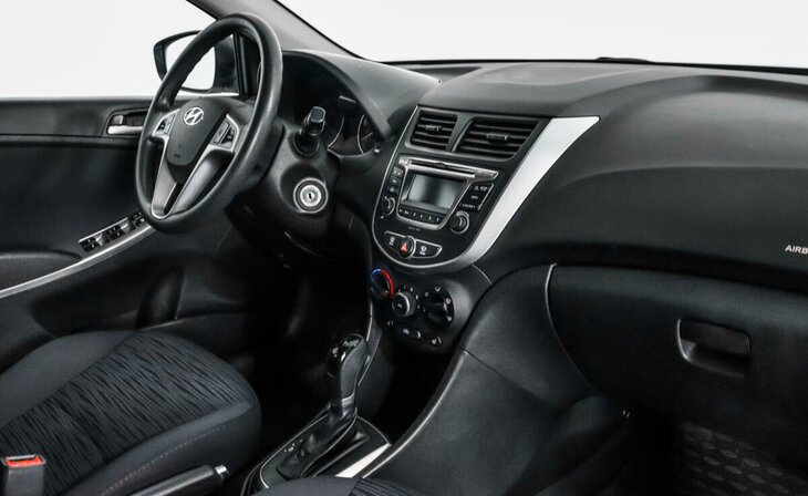 Hyundai Solaris - Фото 4