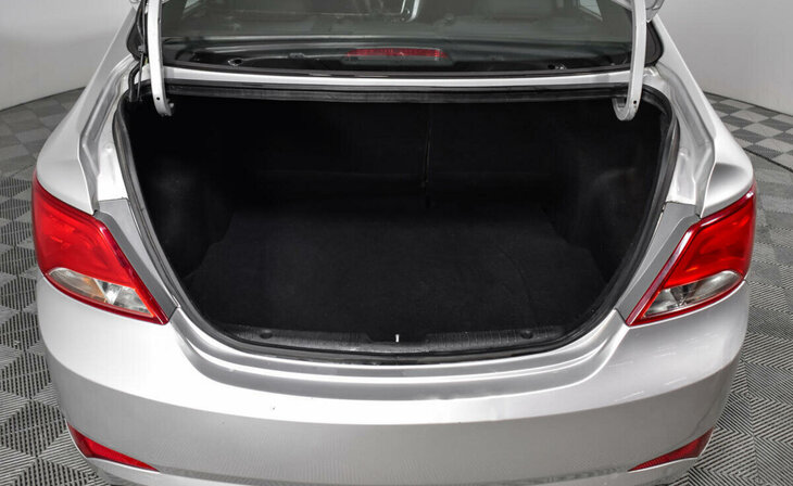 Hyundai Solaris - Фото 10