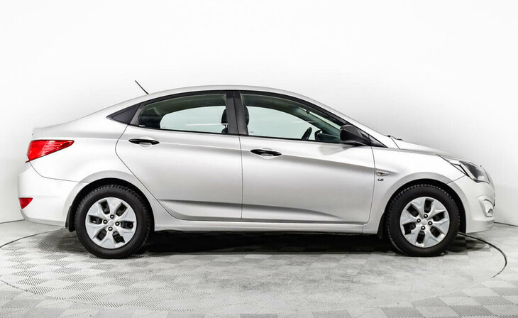 Hyundai Solaris - Фото 3