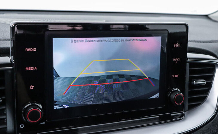 Kia Ceed - Фото 10