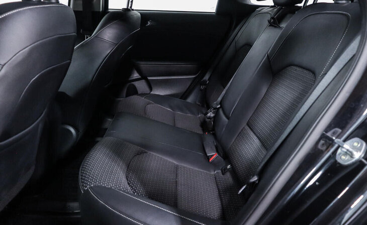 Kia Ceed - Фото 13