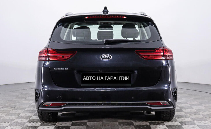 Kia Ceed - Фото 5