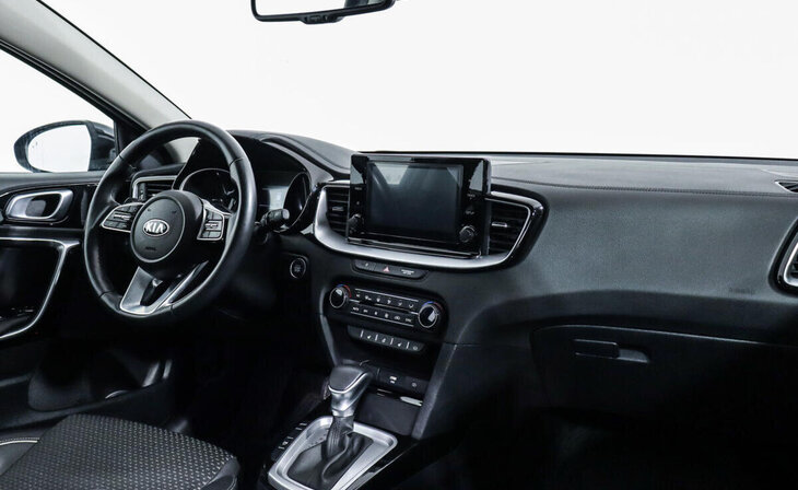 Kia Ceed - Фото 6