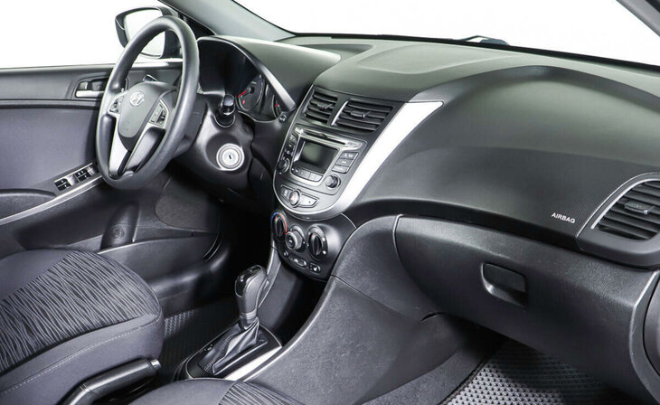 Hyundai Solaris - Фото 9