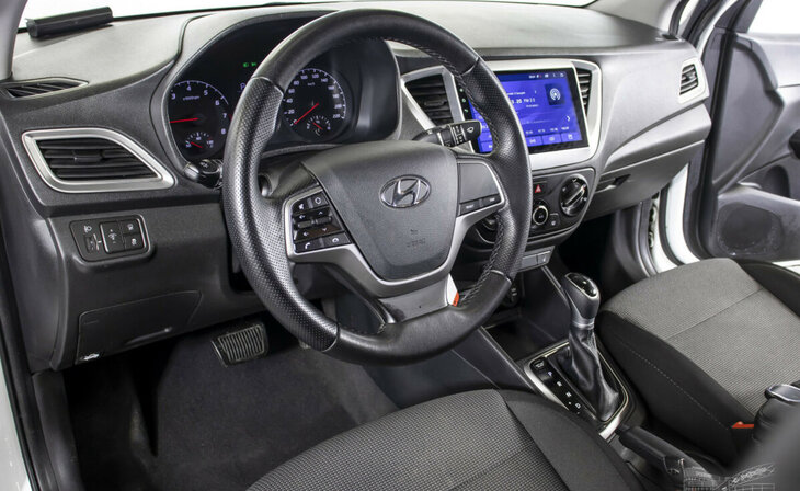 Hyundai Solaris - Фото 8