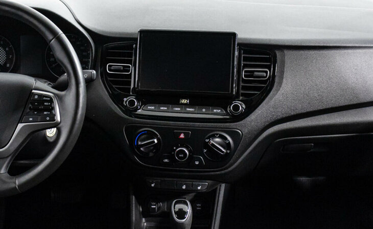 Hyundai Solaris - Фото 7