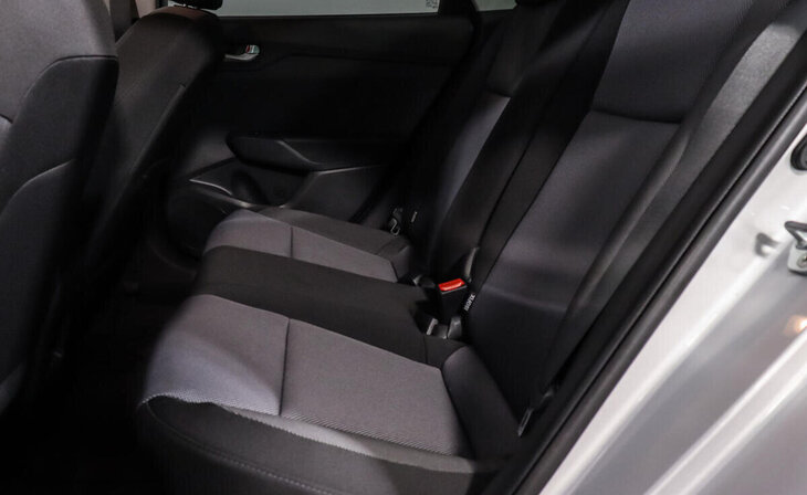 Hyundai Solaris - Фото 12