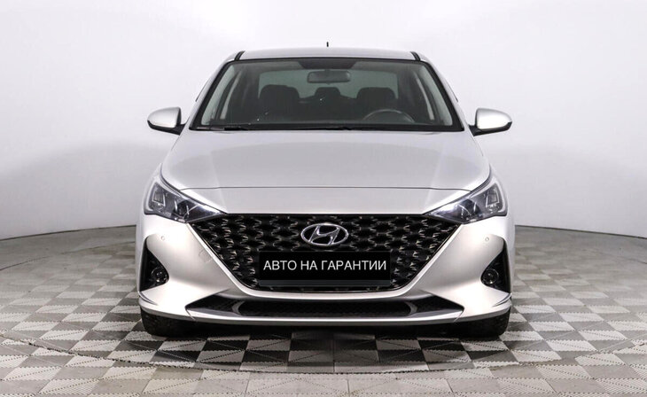 Hyundai Solaris - Фото 1