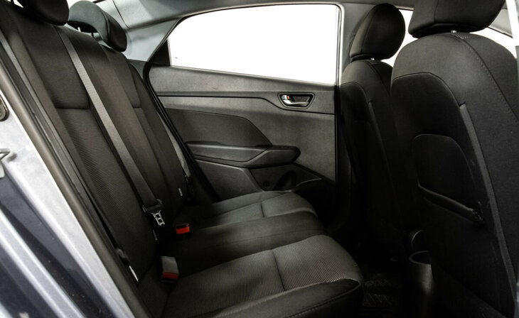 Hyundai Solaris - Фото 10