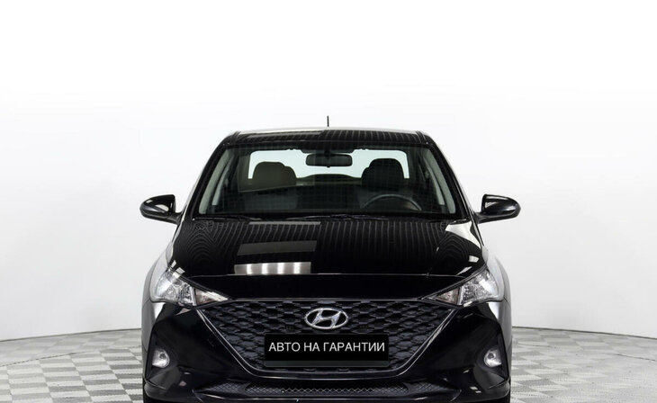 Hyundai Solaris - Фото 1