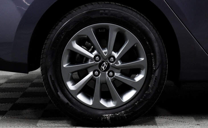 Hyundai Solaris - Фото 7