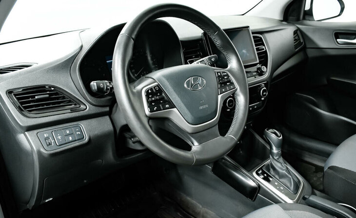 Hyundai Solaris - Фото 10