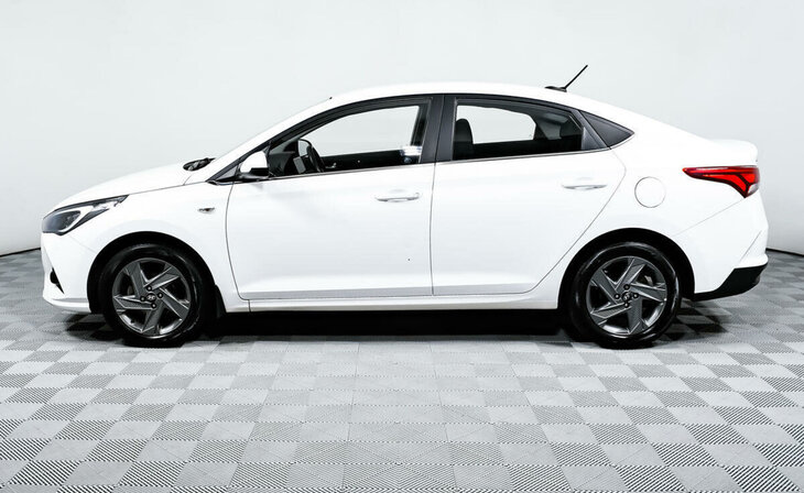 Hyundai Solaris - Фото 2