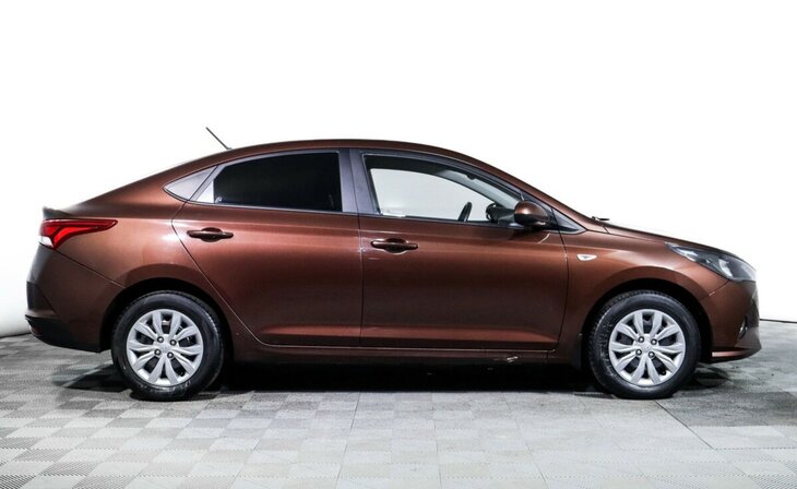 Hyundai Solaris - Фото 3