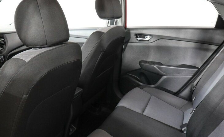 Hyundai Solaris - Фото 7