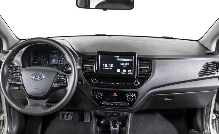 Hyundai Solaris - Фото 9