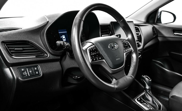 Hyundai Solaris - Фото 10