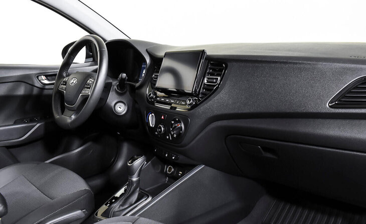 Hyundai Solaris - Фото 8