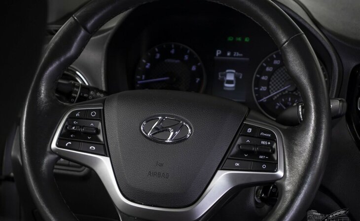 Hyundai Solaris - Фото 10