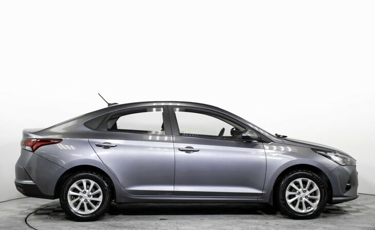 Hyundai Solaris - Фото 3