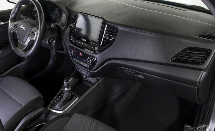 Hyundai Solaris - Фото 6