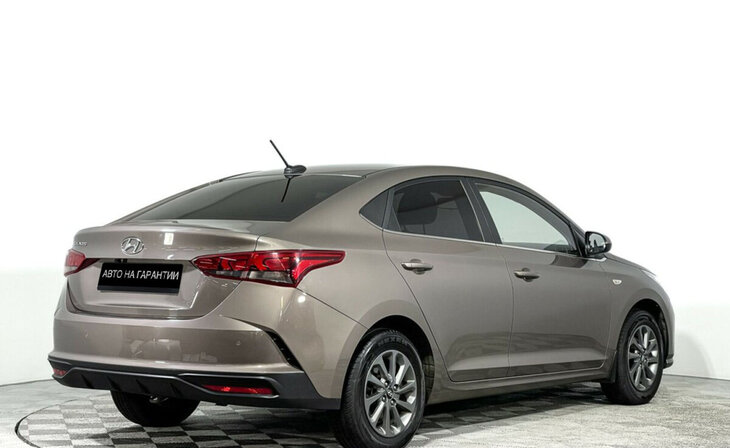 Hyundai Solaris - Фото 4