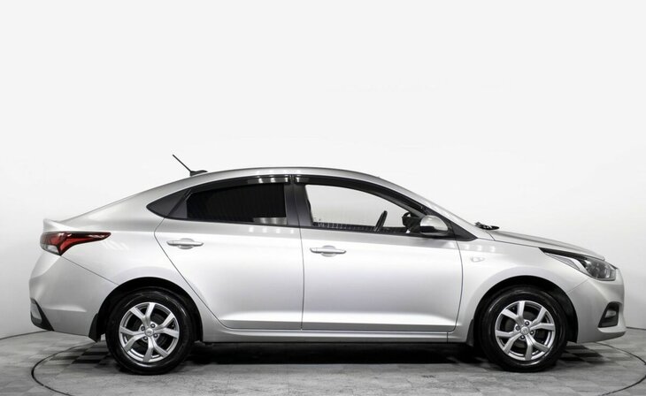 Hyundai Solaris - Фото 3