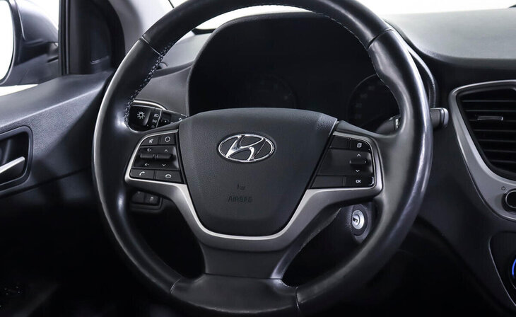 Hyundai Solaris - Фото 11