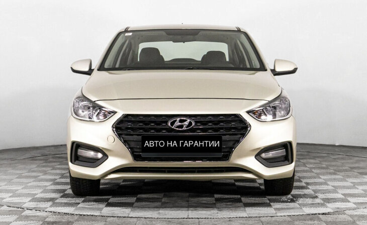 Hyundai Solaris - Фото 1