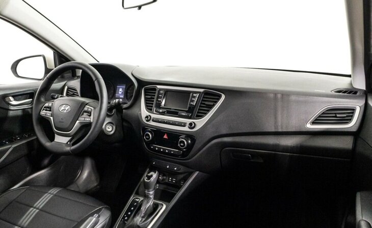 Hyundai Solaris - Фото 4