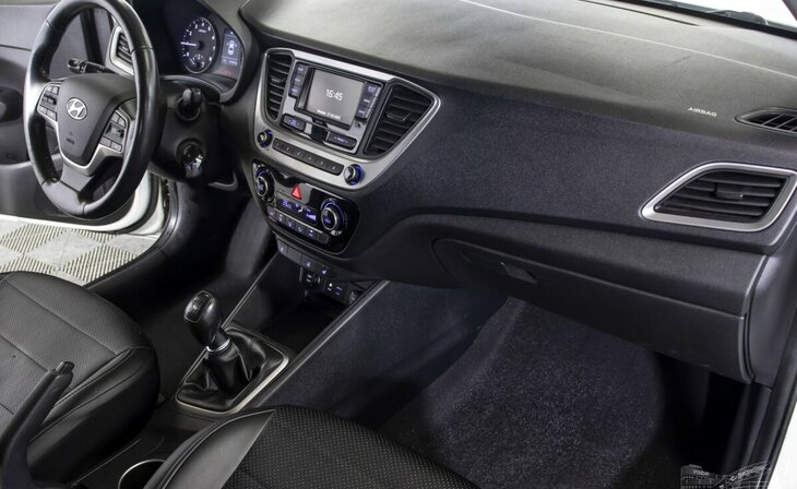 Hyundai Solaris - Фото 4