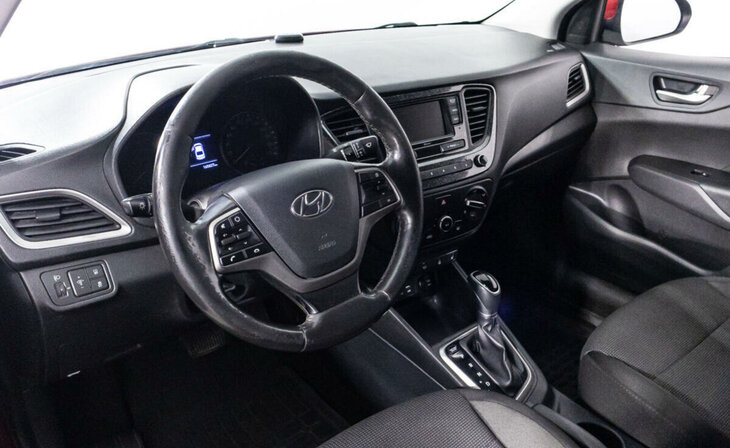 Hyundai Solaris - Фото 6