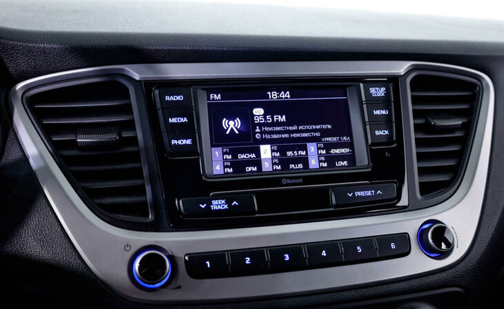 Hyundai Solaris - Фото 9