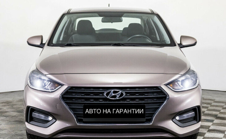 Hyundai Solaris - Фото 1