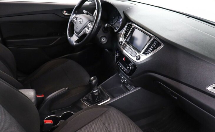 Hyundai Solaris - Фото 6